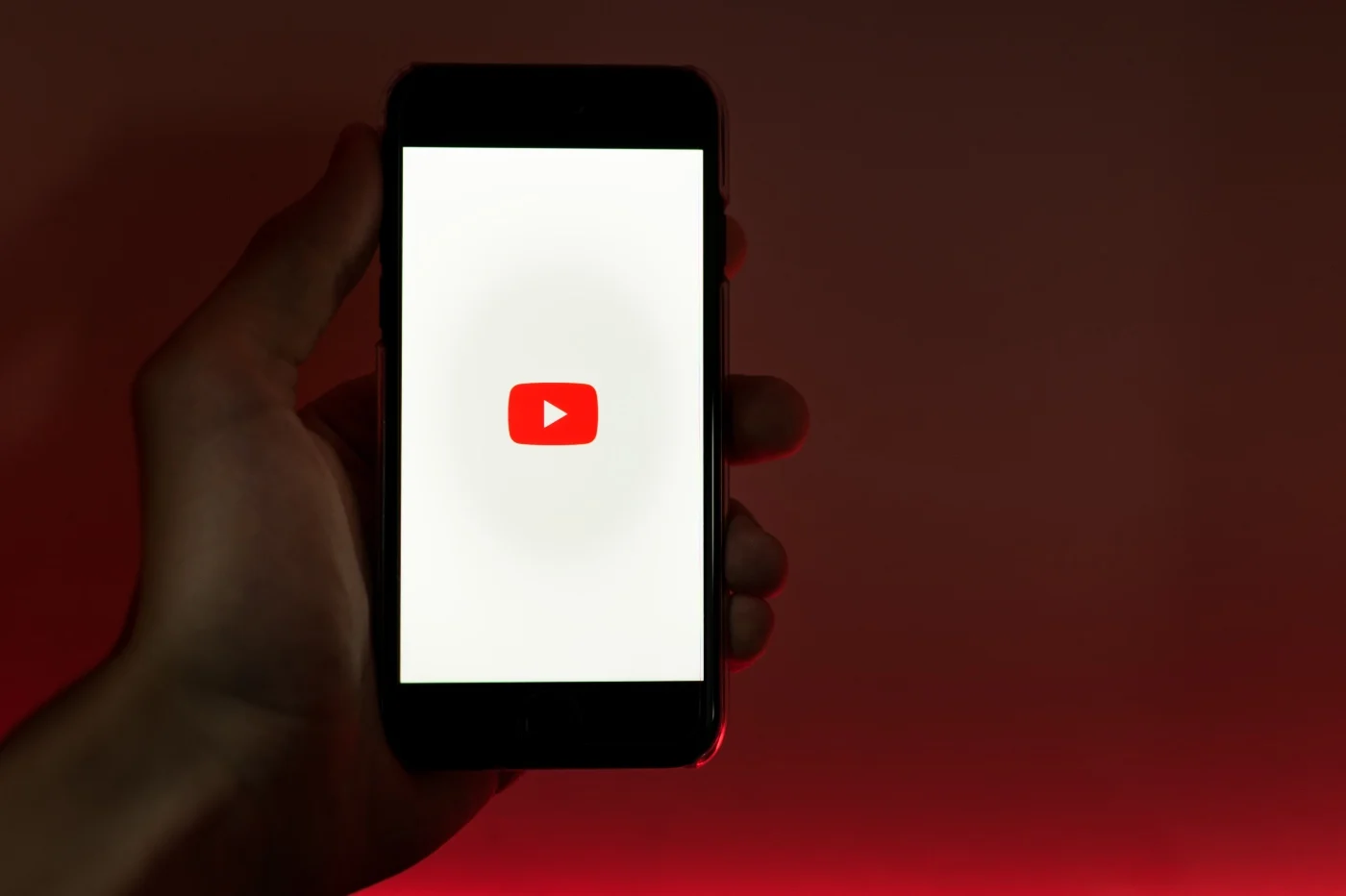 苏珊·沃西基 (Susan Wojcicki) 设计未来的 YouTube